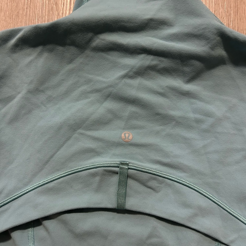 Lululemon Define Jacket - Picture 5 of 6